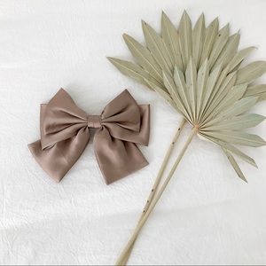Satin bow hair clip